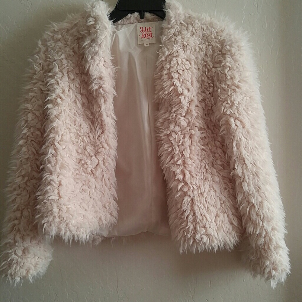 XS faux fur jacket (NWT)